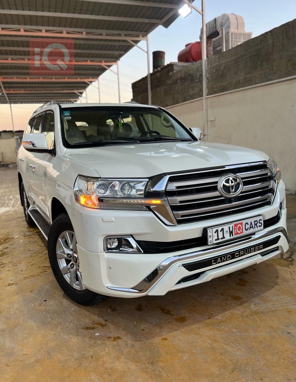 تويوتا لاندكروزر